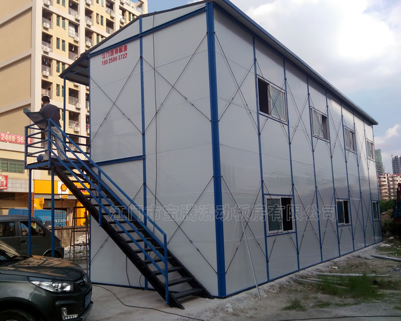 江門(mén)星海灣工地活動(dòng)板房宿舍搭建，為工程完工提供助力！